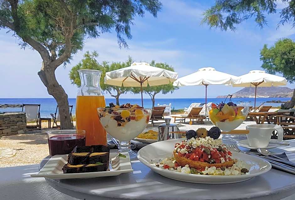 Nefeli Sunset Studios