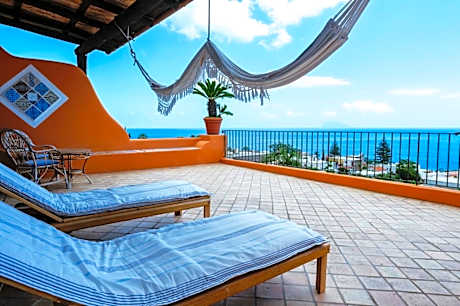 Junior Suite with Sea View and Terrace
