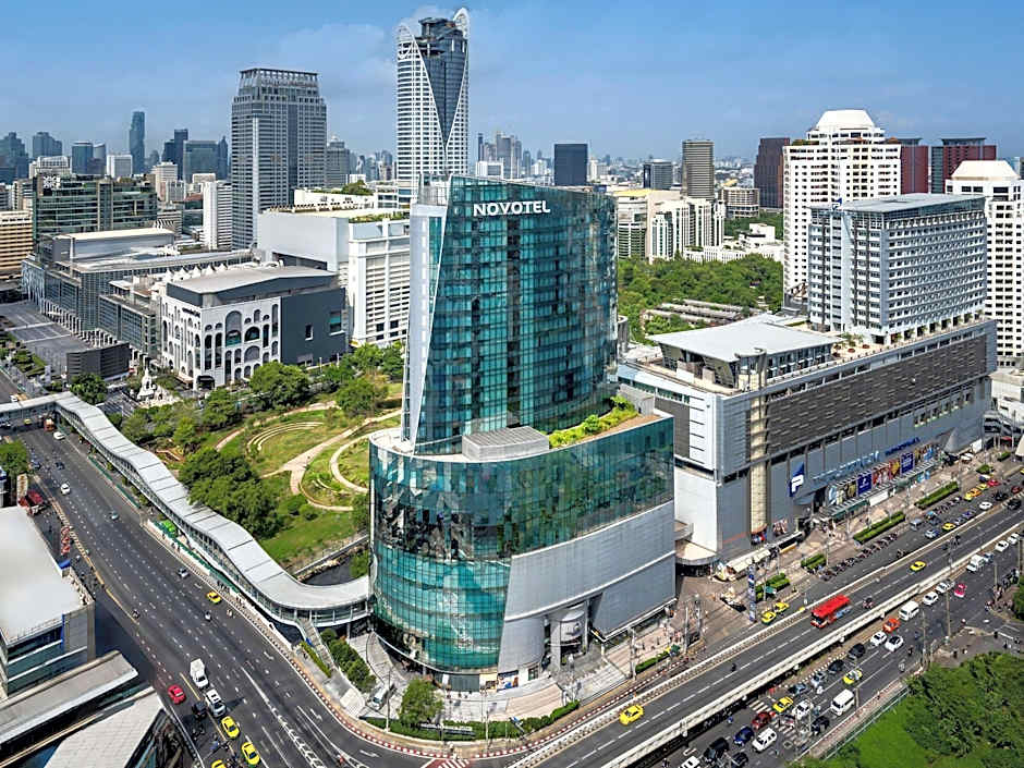 Novotel Bangkok Platinum Hotel