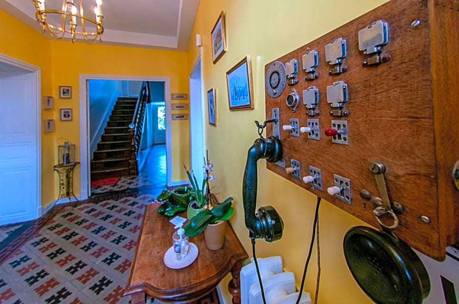 Au Puy Des Vérités