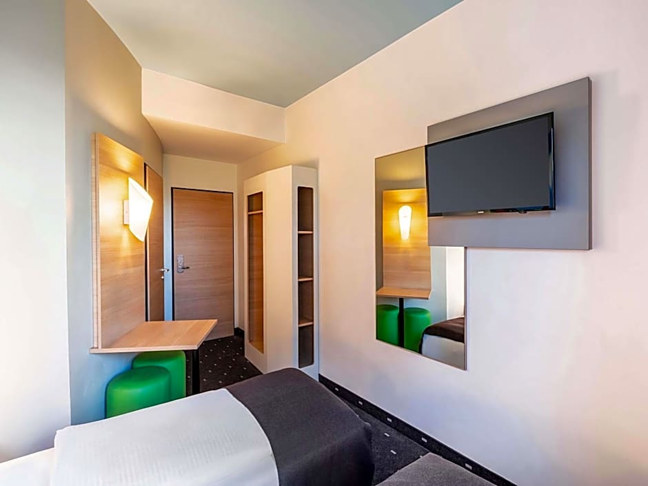 B&B Hotel Freiburg-Süd