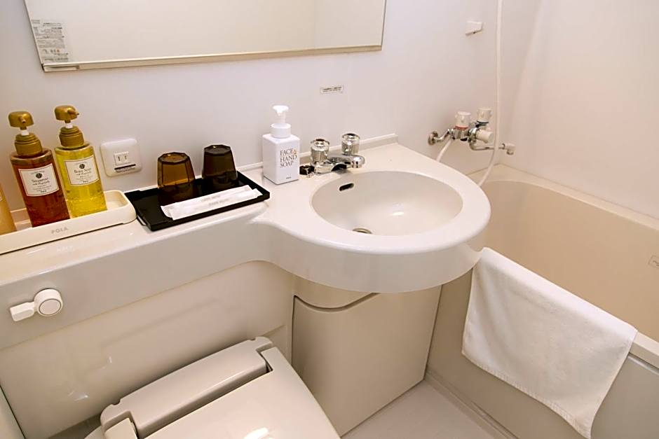 Osaka Moriguchi Plaza Hotel