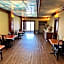 Ramada by Wyndham Saginaw Hotel & Suites