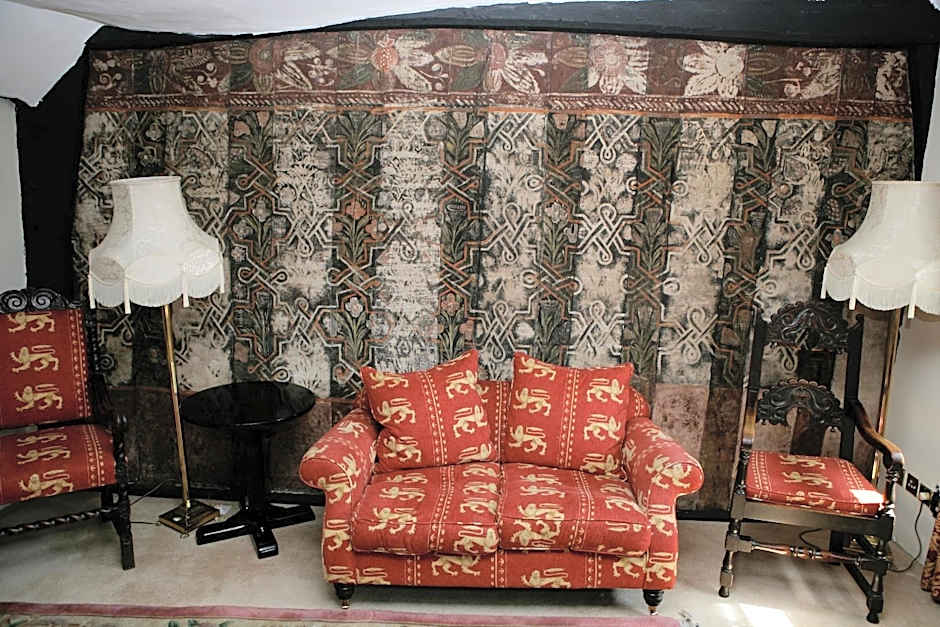 The Saracens Head Hotel