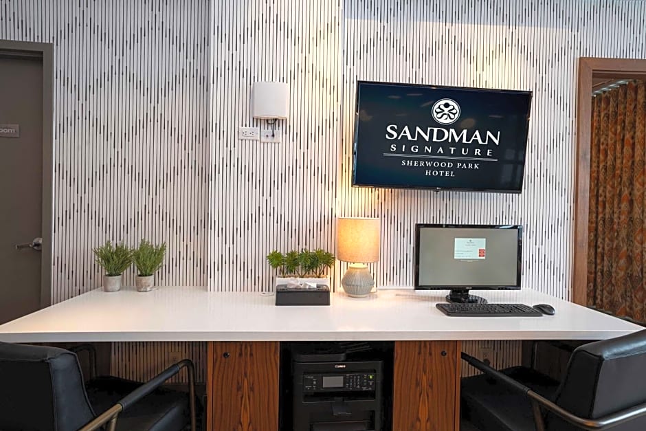 Sandman Signature Sherwood Park Hotel