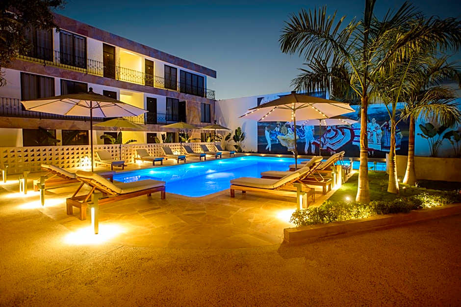 Photo 1 of 39 of Hotel Camino Del Sol