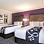 La Quinta Inn & Suites by Wyndham Arlington North Six Flags Drive