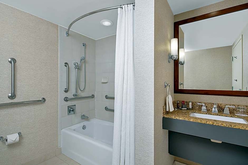 Boca Raton Marriott At Boca Center