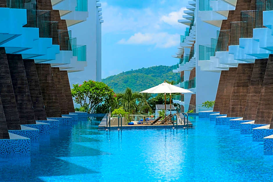 The Beachfront Hotel Phuket