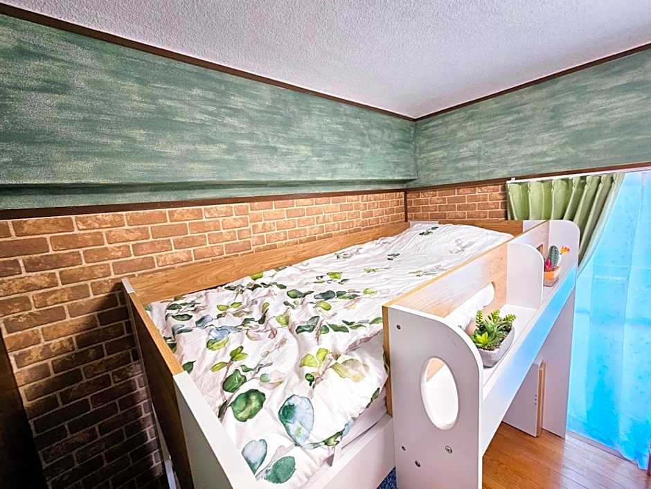 703 Family room Near Kiowa station walk 1min