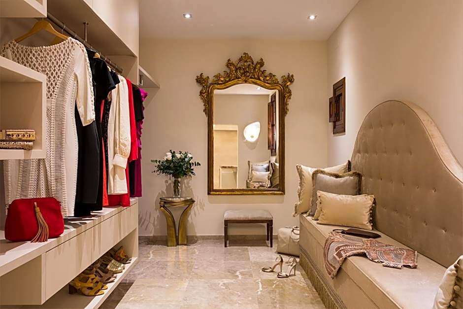 Palacio Can Marques by Puro