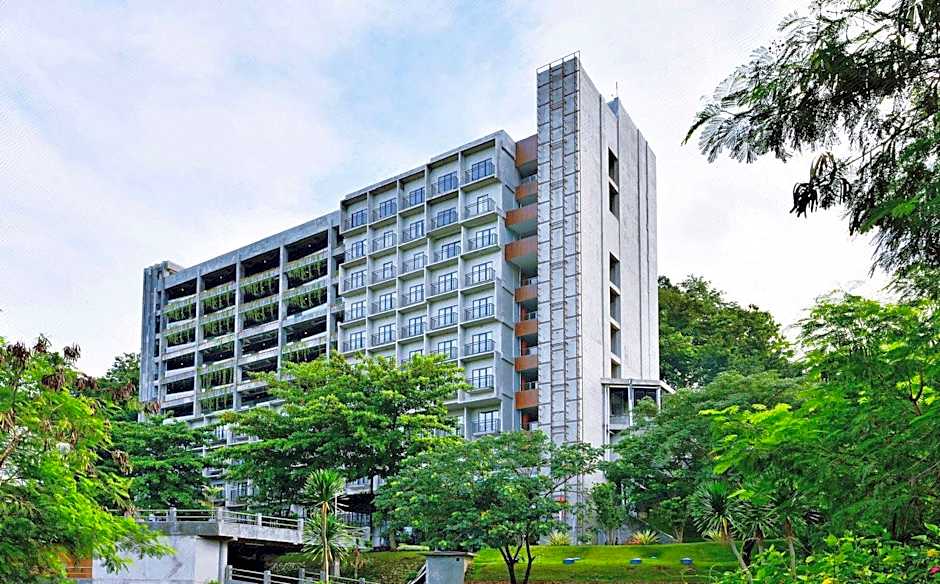 Oak Tree Emerald Hotel & Conventions Semarang