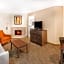 Hawthorn Suites by Wyndham Detroit Warren