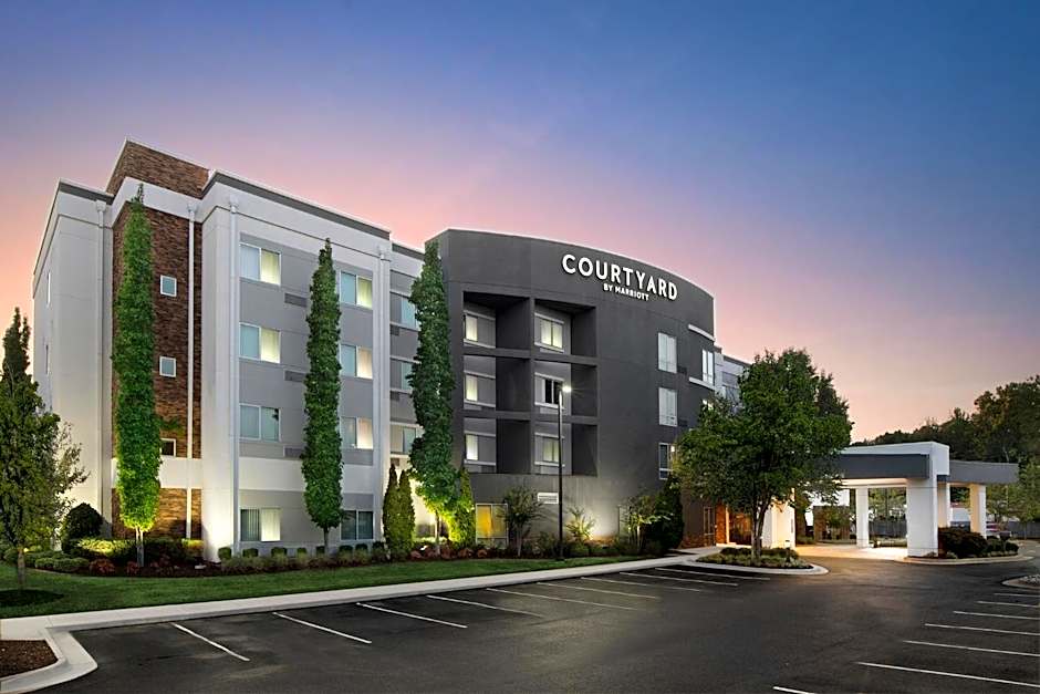 Courtyard by Marriott Hot Springs