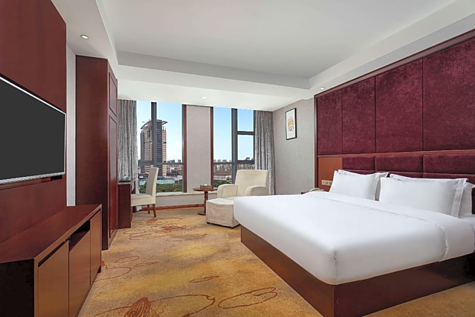Ramada Plaza by Wyndham Yangzhou Downtown