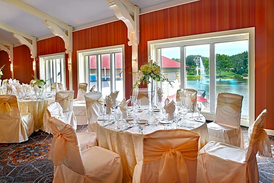 Sheraton Westport Chalet Hotel St. Louis