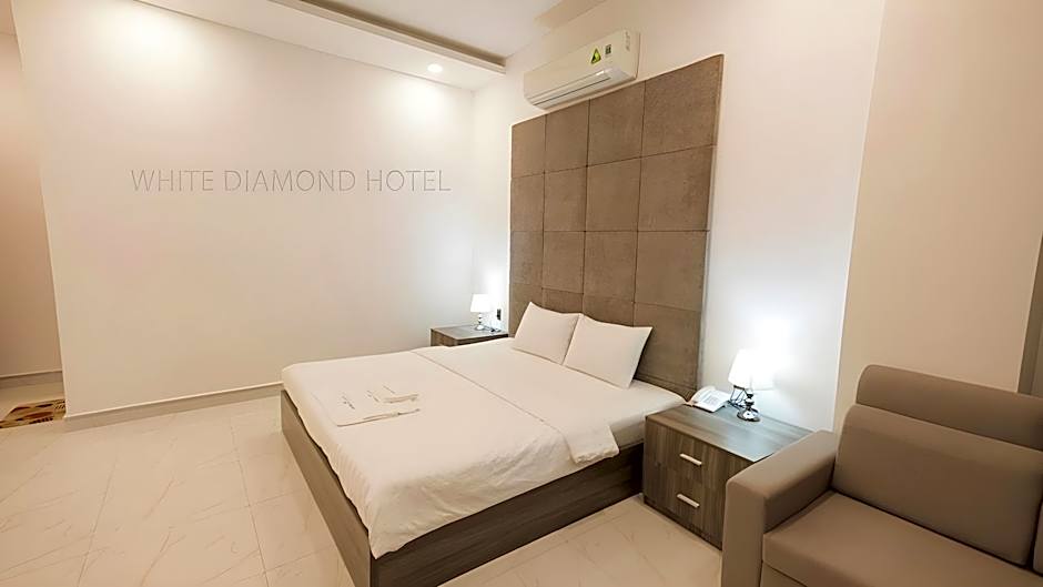 White Diamond Airport Hotel 