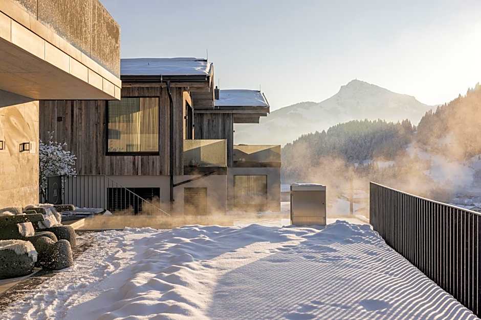 GOING TRIPLE A apartments EAST