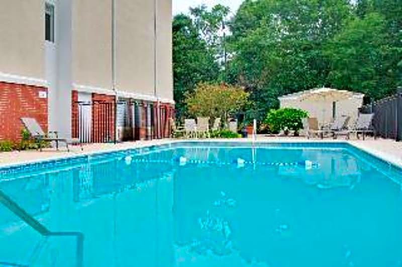 Holiday Inn Express Hotel & Suites Livingston By IHG