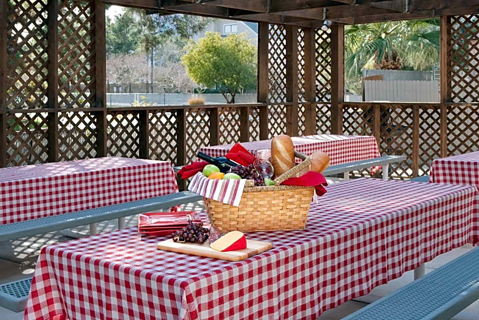 Residence Inn by Marriott Las Vegas Convention Center