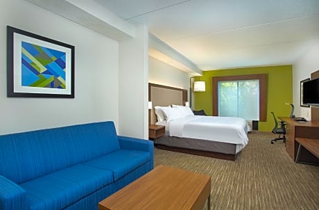One-Bedroom Suite - Hearing Accessible