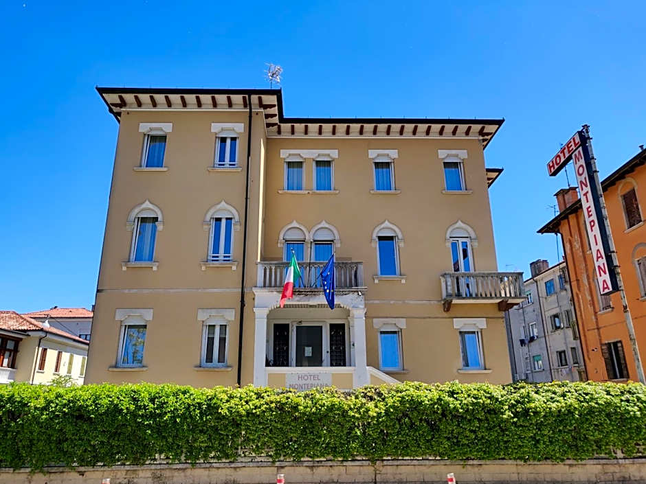 Photo 1 of 36 of Hotel Montepiana