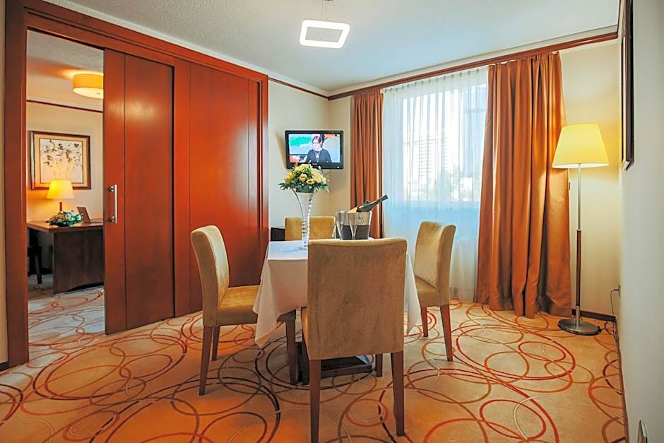Grand Hotel Tuzla