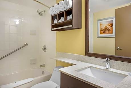 King Room with Double Bed - Non-Smoking