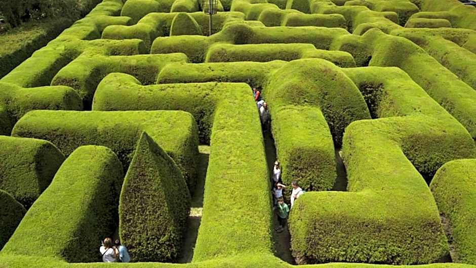 Nautique Beach House - Rustic and Charming, Walk 2 Beach & Shops