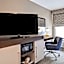 Hampton Inn By Hilton Birmingham-Colonnade 280