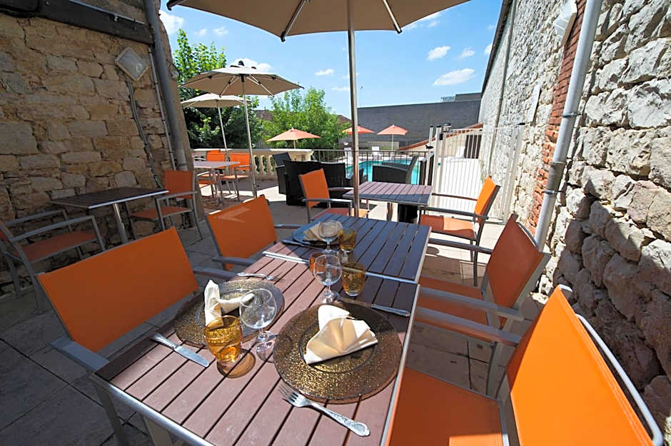 Logis Hôtel Restaurant Vuillot