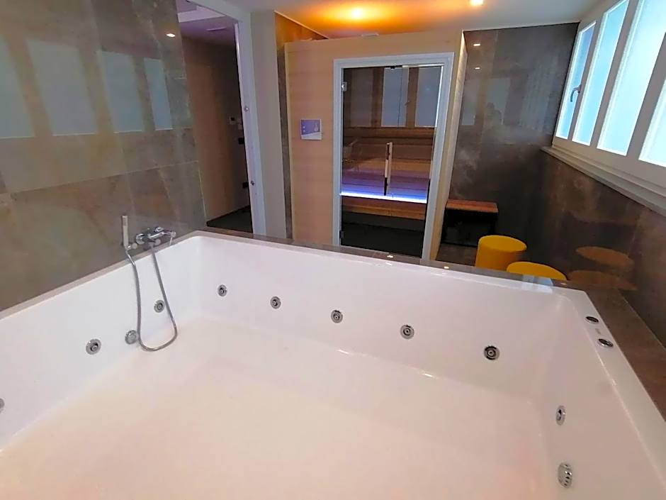Hotel XBusiness