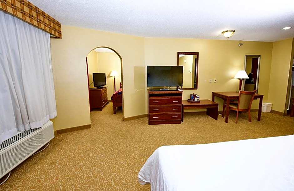 Holiday Inn Express Hotel And Suites Fenton-I-44 By IHG