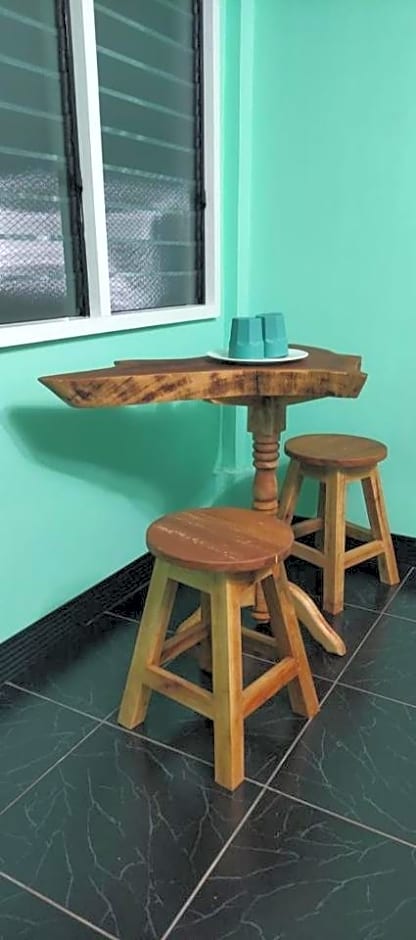 House of TamSe Laagans ' Inn