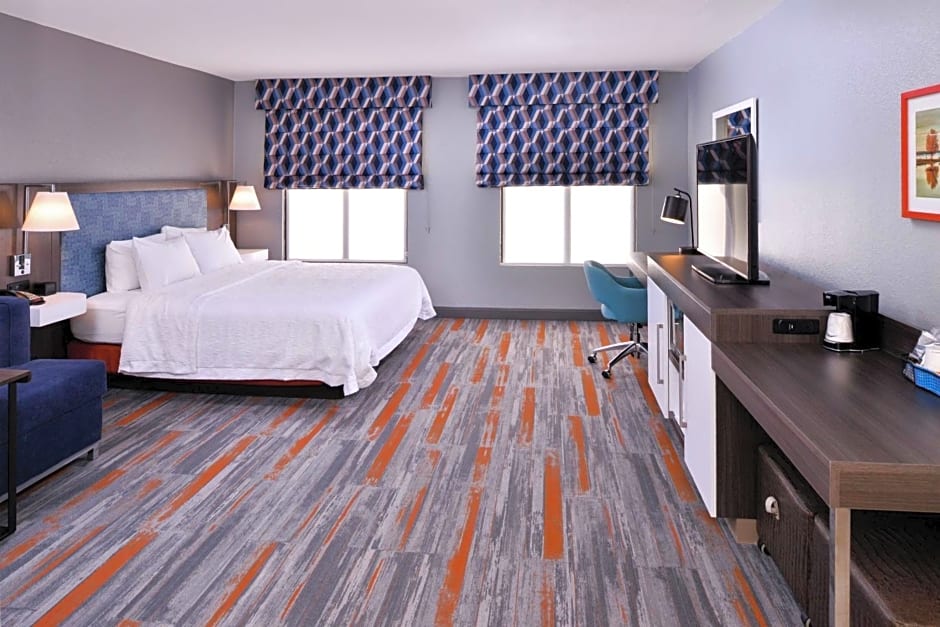 Hampton Inn By Hilton & Suites Legacy Park-Frisco