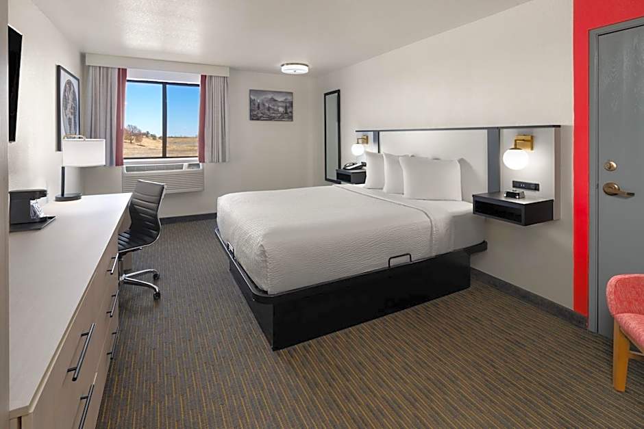 SYLO Hotel Denver Airport, a Ramada by Wyndham