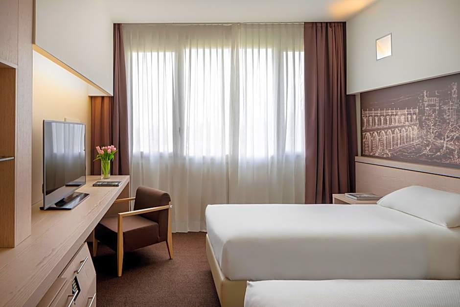 UNAHOTELS Bologna San Lazzaro
