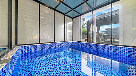 Chuncheon Poolhouse Epop