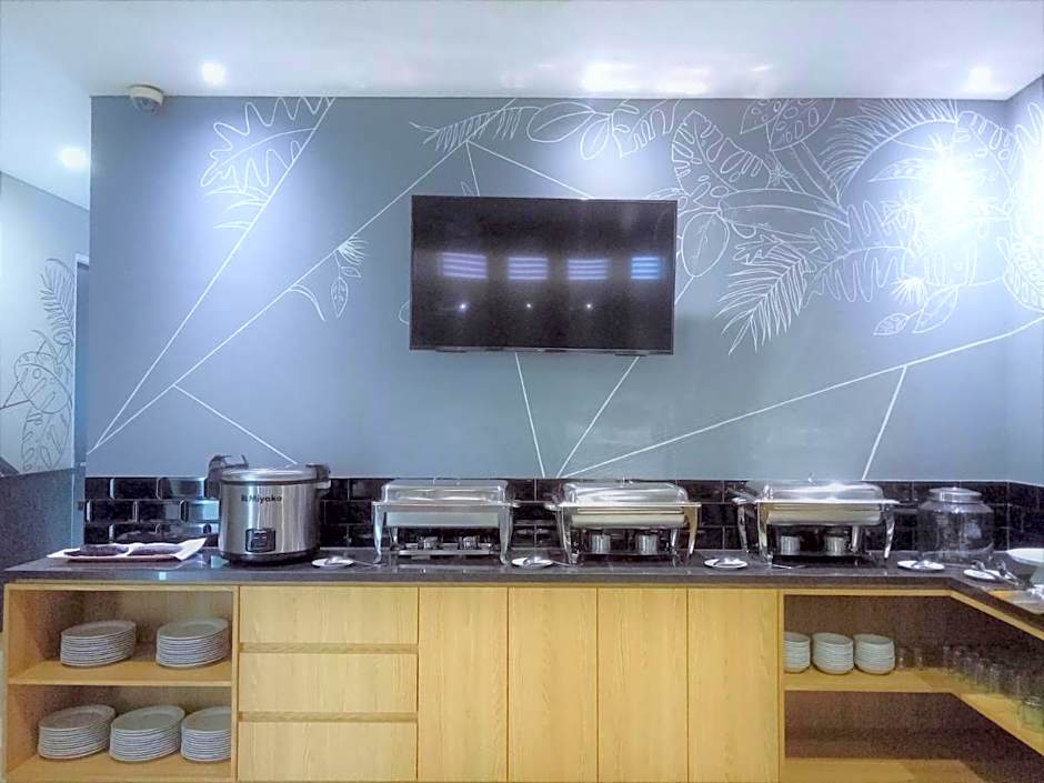 Wisma 9 Jakarta by ZUZU – Jakarta, ID