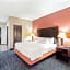 La Quinta Inn & Suites by Wyndham Mcalester