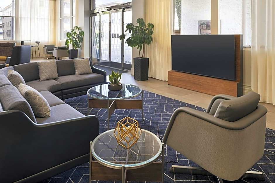 Courtyard by Marriott Long Beach Downtown