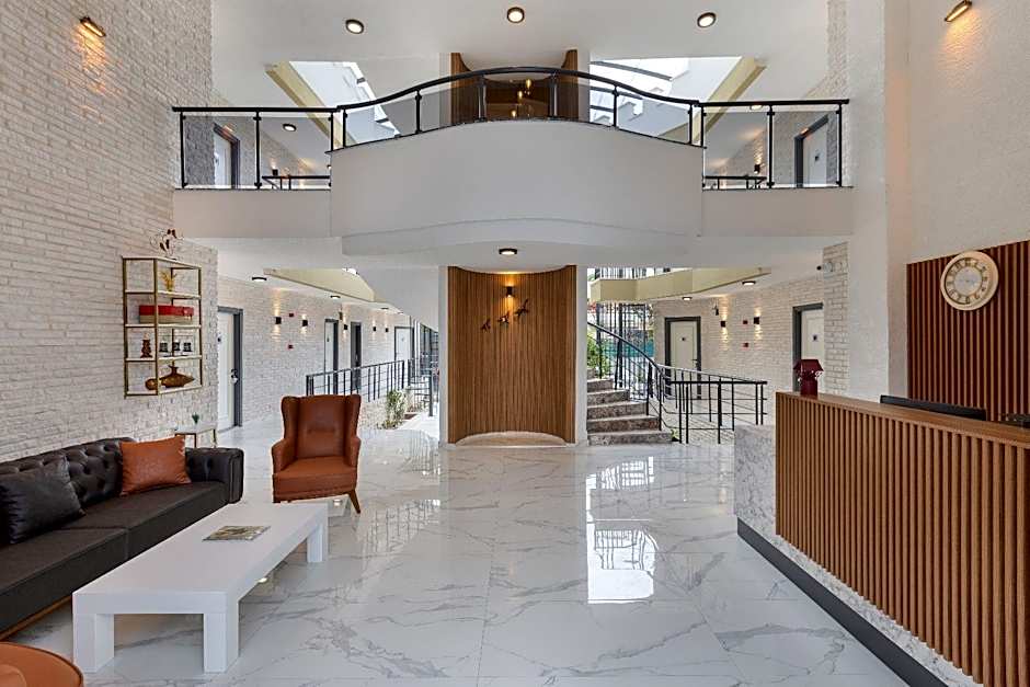 Royal Dream's Hotel