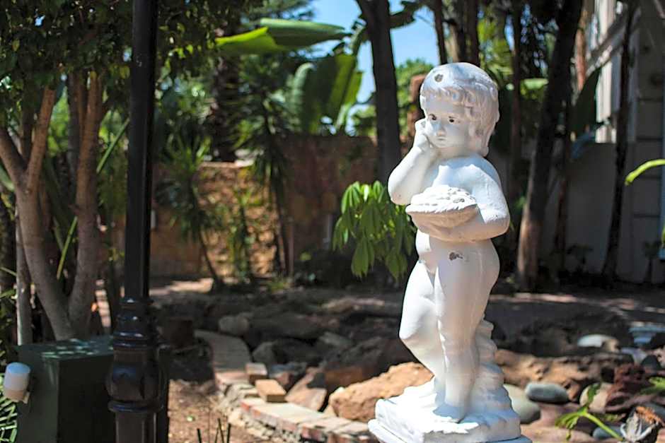 Summerview Guest Lodge