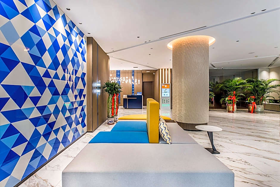 Holiday Inn Express Chengde Downtown By IHG