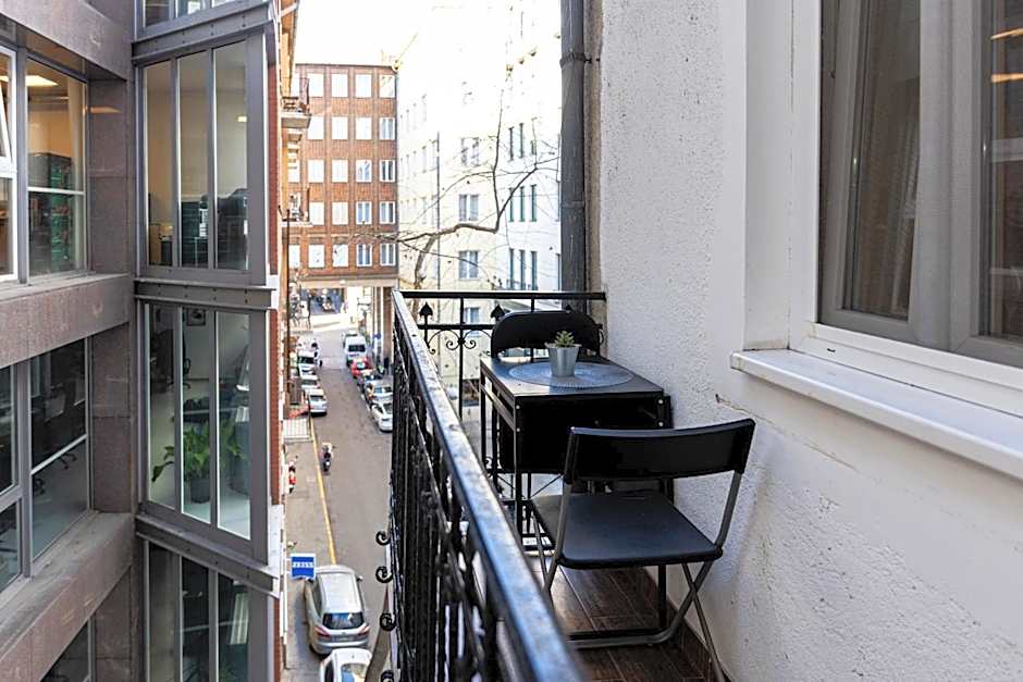 Urban Rooms