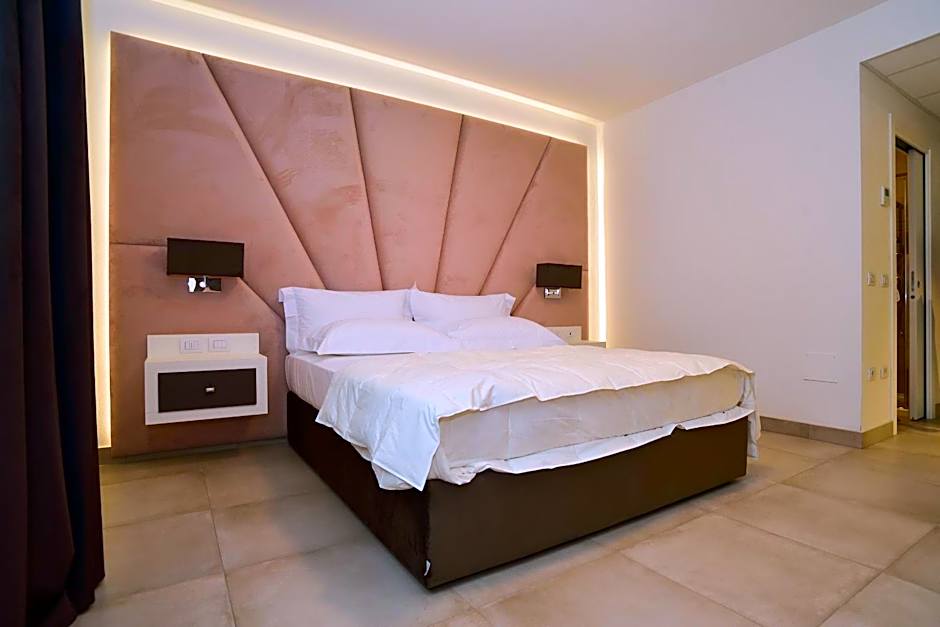 M2 Hotel