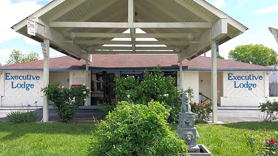 Executive Lodge