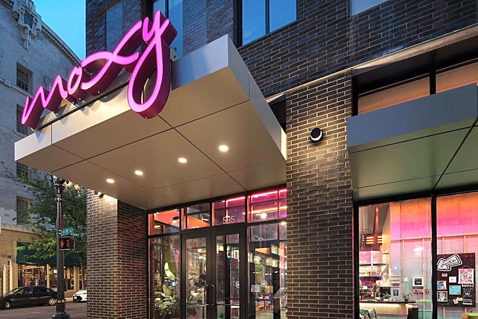 Moxy Portland Downtown