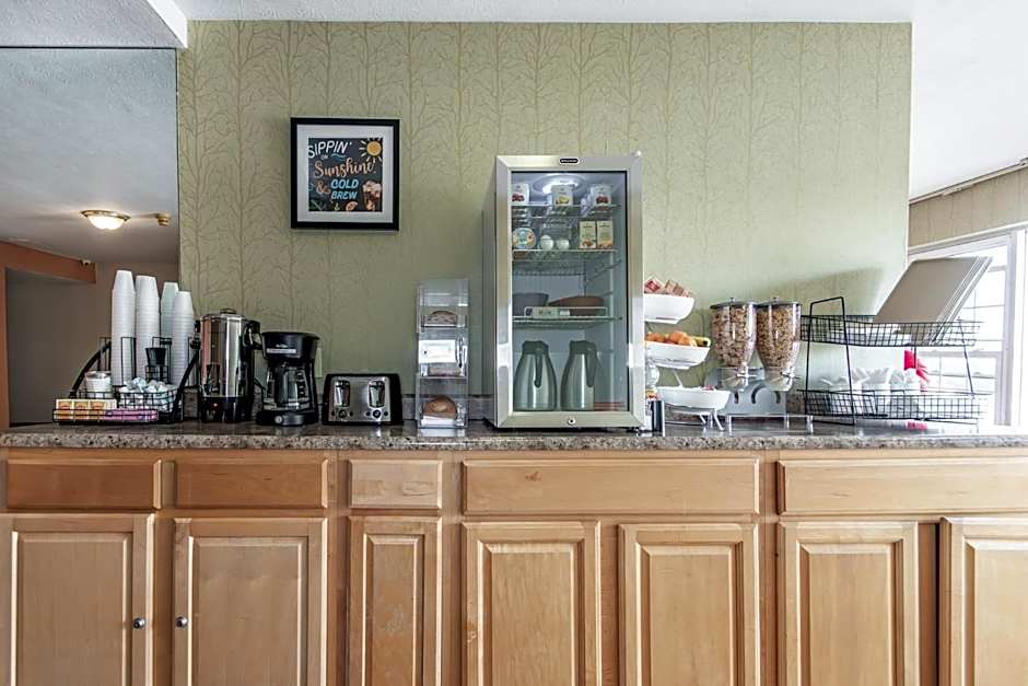 Americas Best Value Inn Austinburg