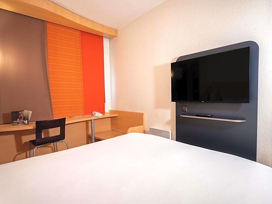 ibis Paris Pont de Suresnes Longchamp